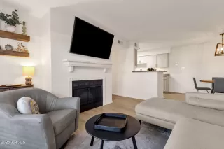 Photo #3: 6940750 Listing 