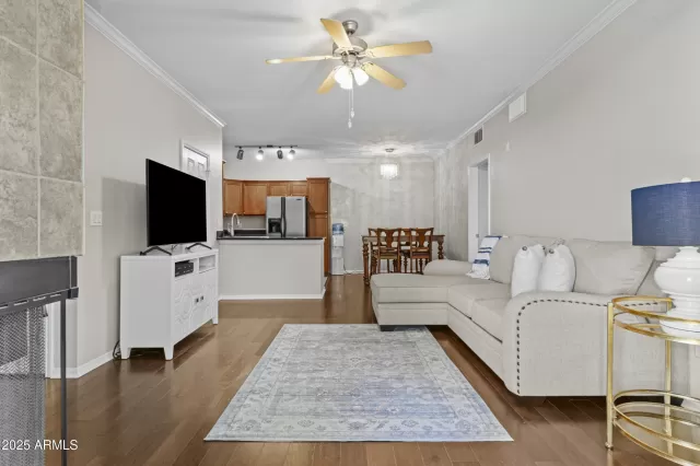 MLS: 6940818 Condo For Sale