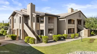 Photo #1: 6940818 Listing