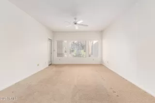 Photo #5: 6941072 Listing