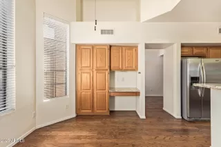 Photo #5: 6941091 Listing 