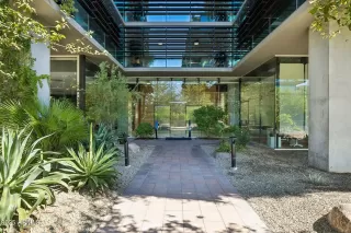 Photo #2: 6941141 Listing