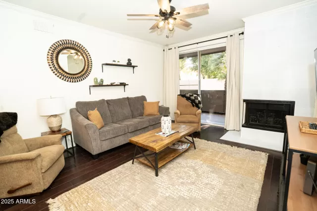 MLS: 6941163 Condo For Sale