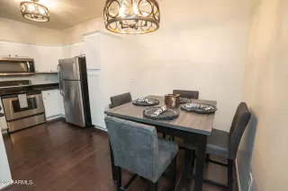 Photo #6: 6941163 Listing 