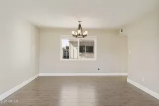 Photo #6: 6941283 Listing