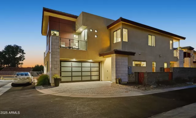 MLS: 6941309 Condo For Sale