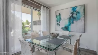 Photo #4: 6941480 Listing