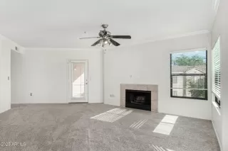 Photo #3: 6941485 Listing