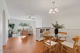 Photo #5: 6941613 Listing 