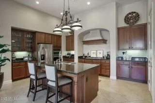 Photo #6: 6941658 Listing 