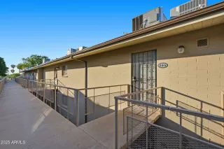 Photo #3: 6941660 Listing 