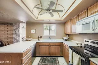 Photo #4: 6941714 Listing 