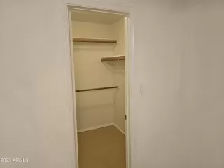 Photo #4: 6942024 Listing