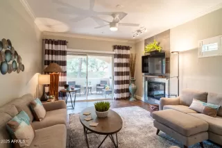 Photo #5: 6942161 Listing 