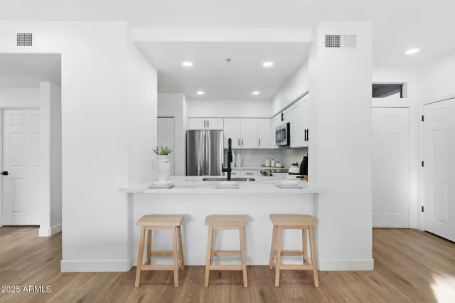 MLS: 6942430 Condo For Sale