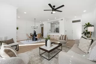 Photo #1: 6942430 Listing 