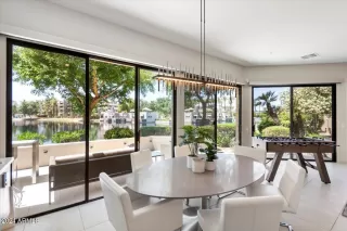 Browse active condo listings in 8989 GAINEY CENTER DRIVE