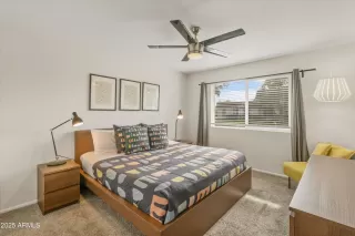 Photo #4: 6942646 Listing