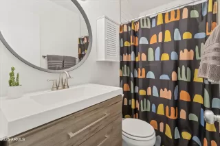 Photo #6: 6942646 Listing