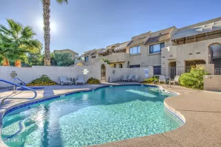 Photo #1: 6942744 Listing