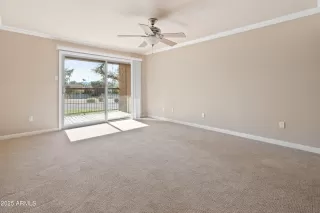 Photo #5: 6942785 Listing