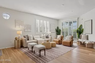 Photo #1: 6942844 Listing