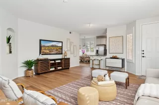 Photo #2: 6942844 Listing