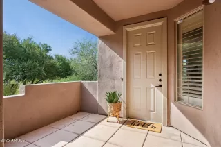 Photo #4: 6942844 Listing