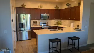 Photo #6: 6942968 Listing