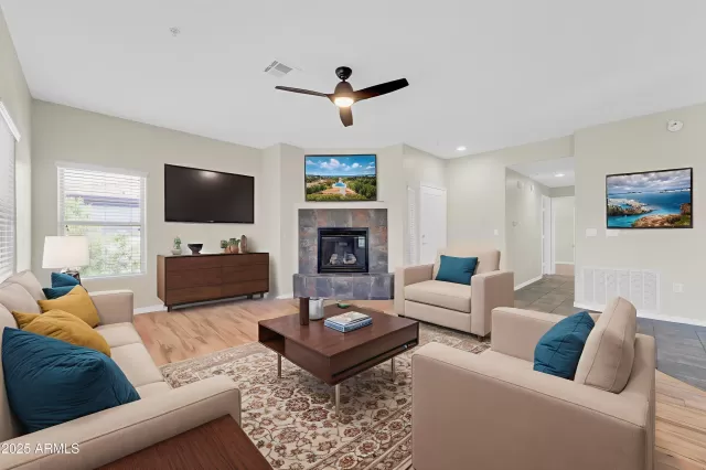 MLS: 6943111 Condo For Sale