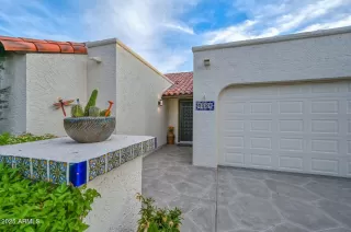 Photo #5: 6943132 Listing