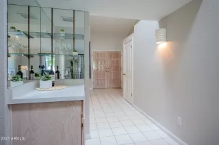 Photo #4: 6943384 Listing 