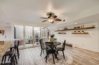 Photo #6: 6943466 Listing 