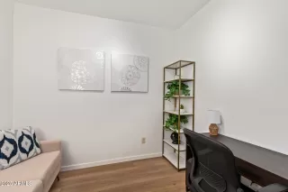 Photo #6: 6943535 Listing