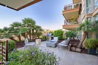 Photo #4: 6943906 Listing