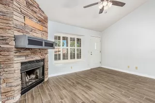 Photo #3: 6943940 Listing