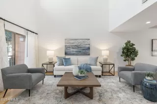 Photo #2: 6944302 Listing