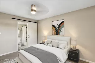 Photo #2: 6944348 Listing