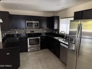 Photo #3: 6944352 Listing 