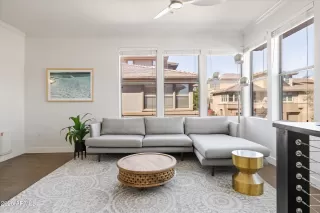 Photo #1: 6944440 Listing