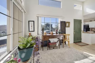 Photo #5: 6944613 Listing