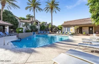 Photo #4: 6944639 Listing