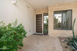 Photo #2: 6944822 Listing 