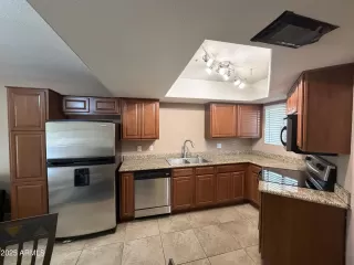 Photo #1: 6944848 Listing 