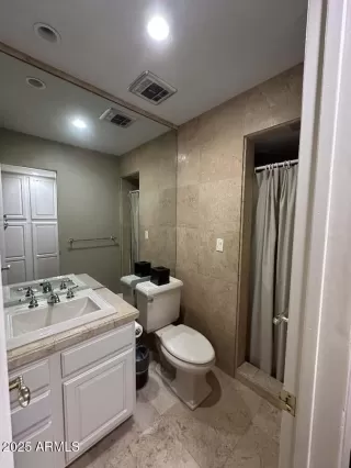 Photo #6: 6945119 Listing 