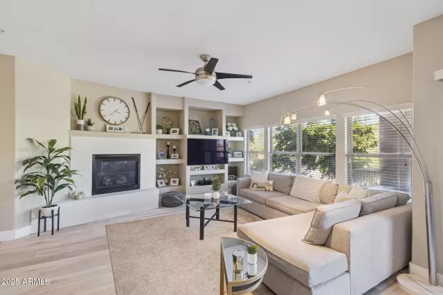 MLS: 6945456 Condo For Sale