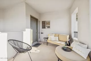 Photo #1: 6945456 Listing 