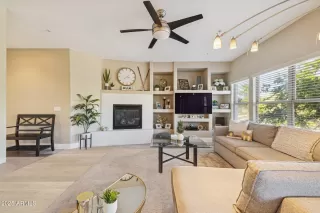 Photo #4: 6945456 Listing 