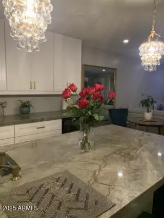 Photo #1: 6945528 Listing 