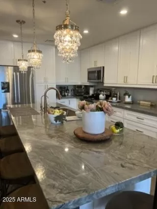 Photo #4: 6945528 Listing 